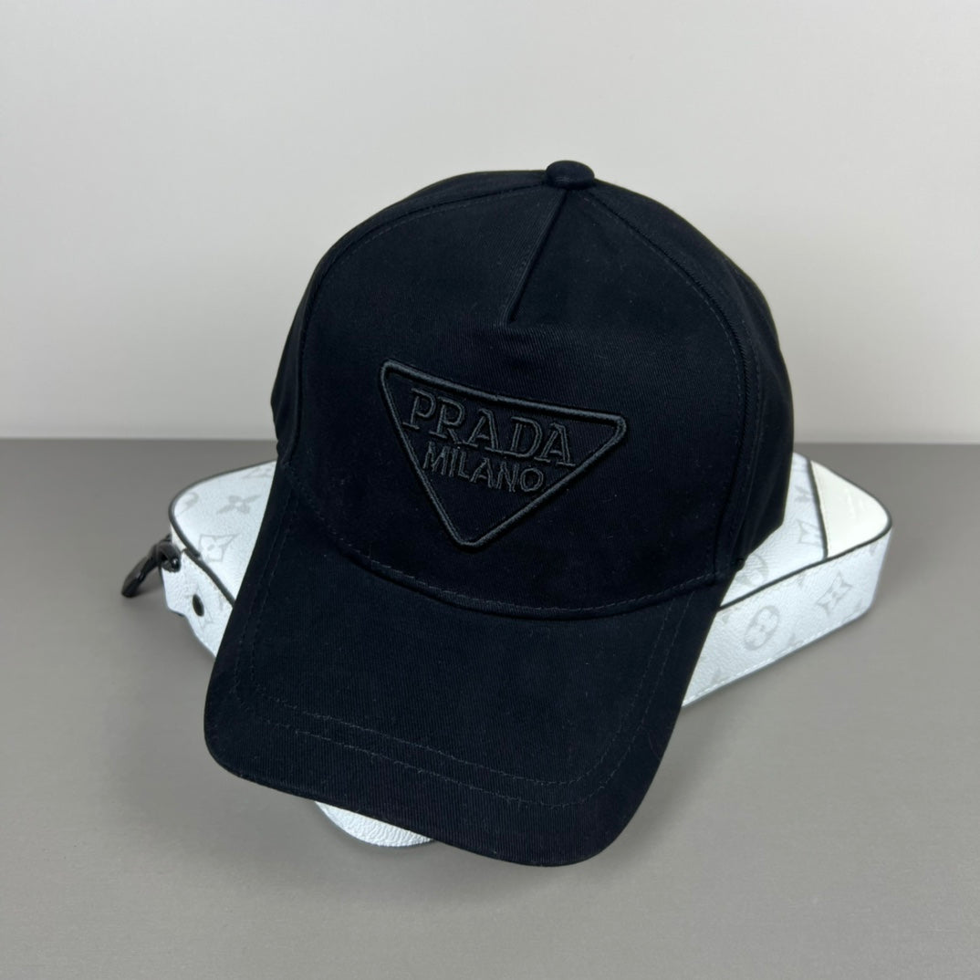 Cap Prada