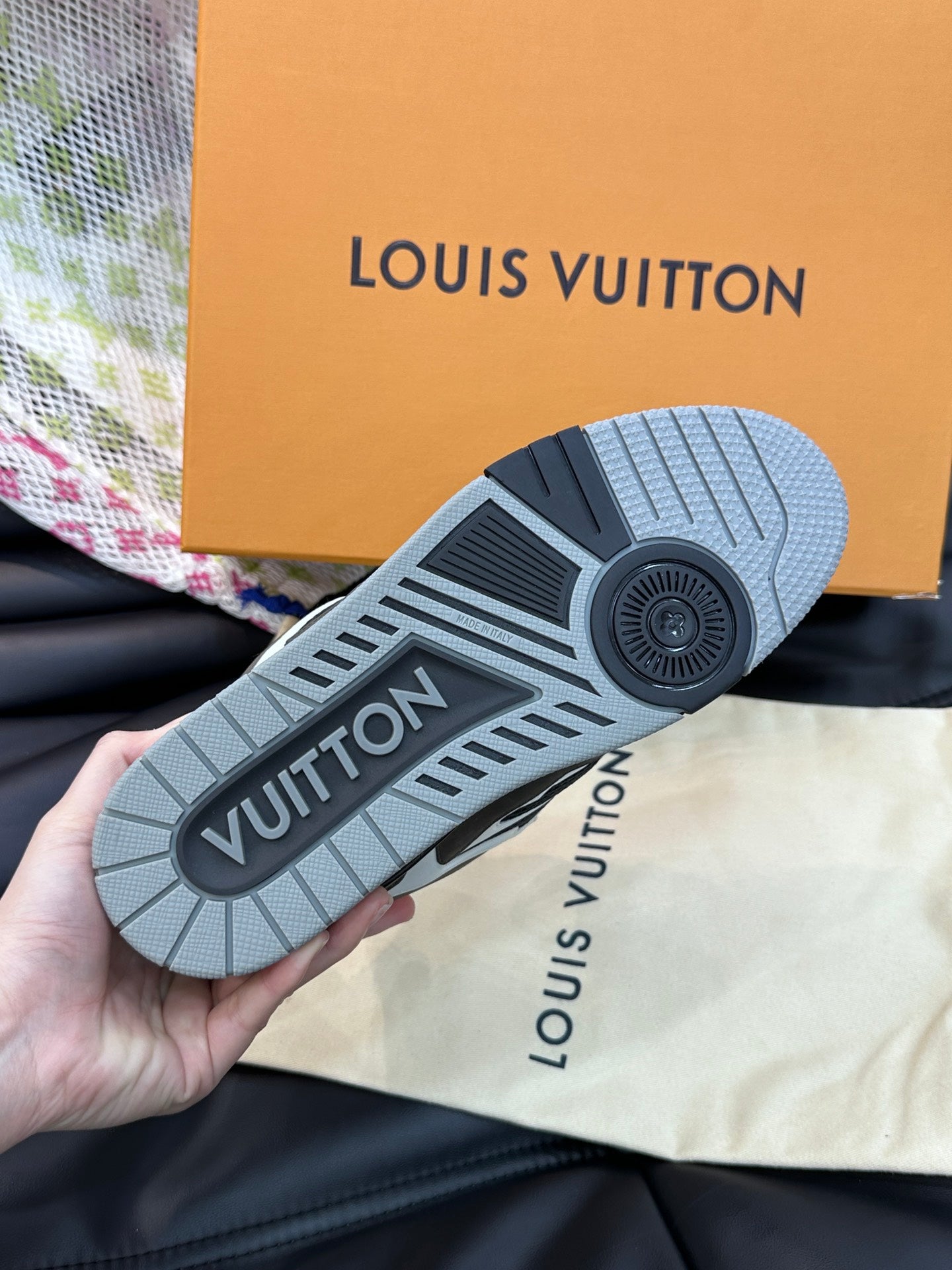 Lv Skate