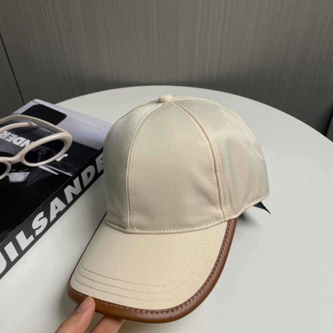 Cap Prada
