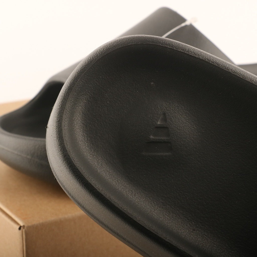Adidas Yeezy Slide