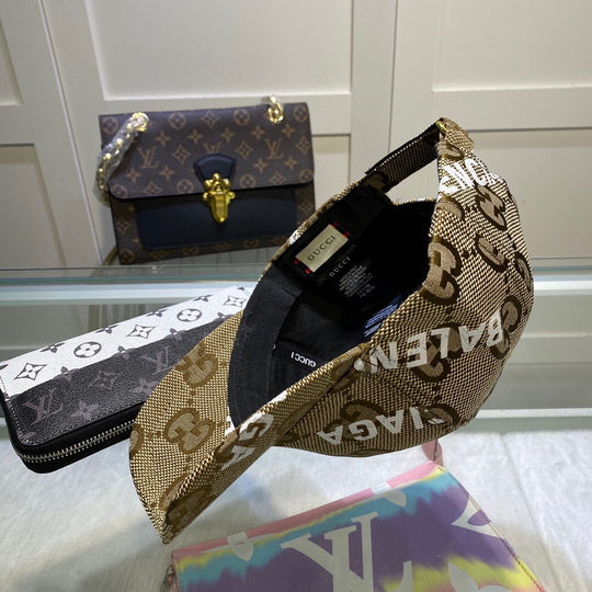 Cap Gucci/Balenciaga