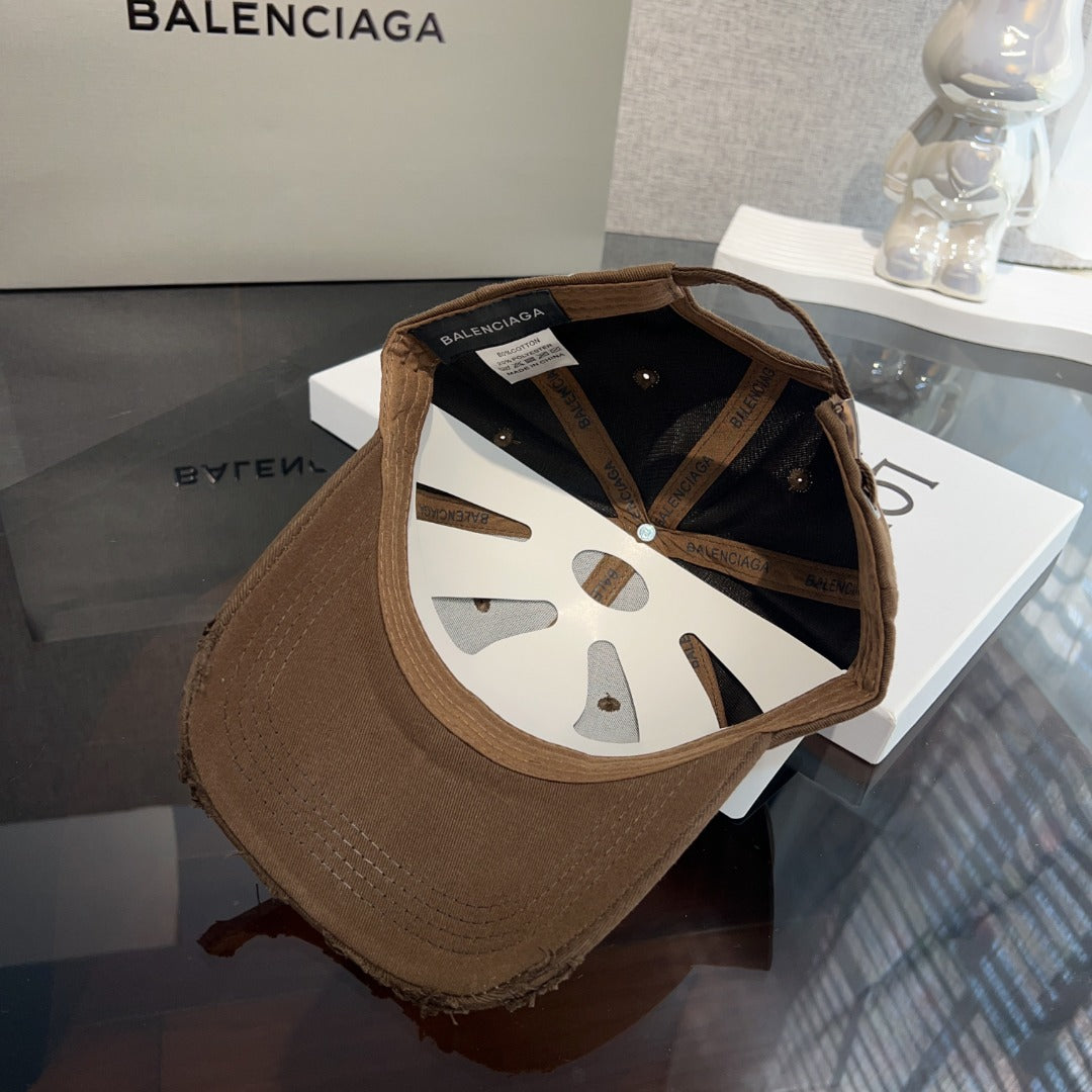 Cap Balenciaga