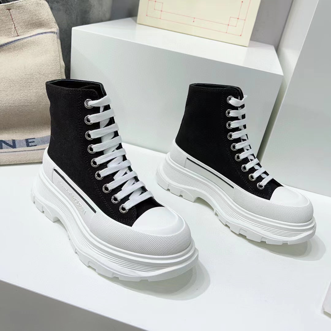 Alexander McQueen cano alto Tread slick