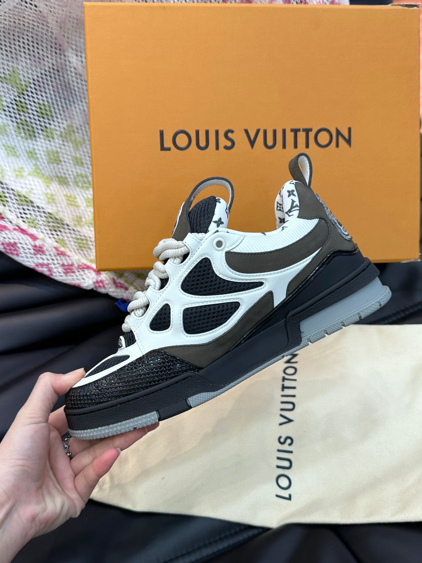 Lv Skate