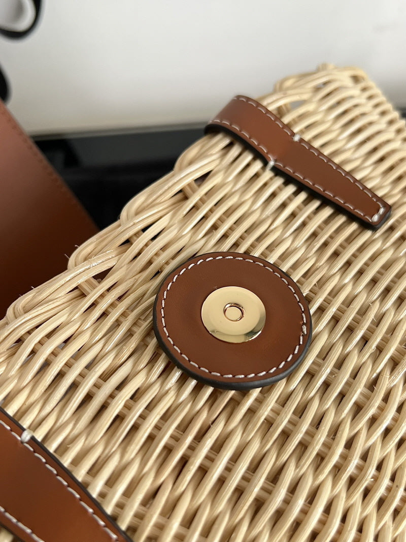 CLASSIC PANIER BOLSA CELINE CESTA TEEN em PALHA E COURO