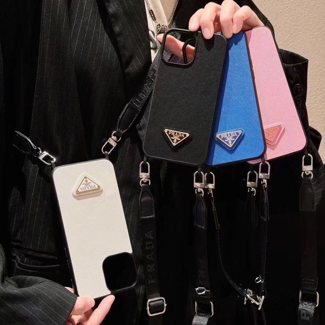 CASE iPhone PRADA