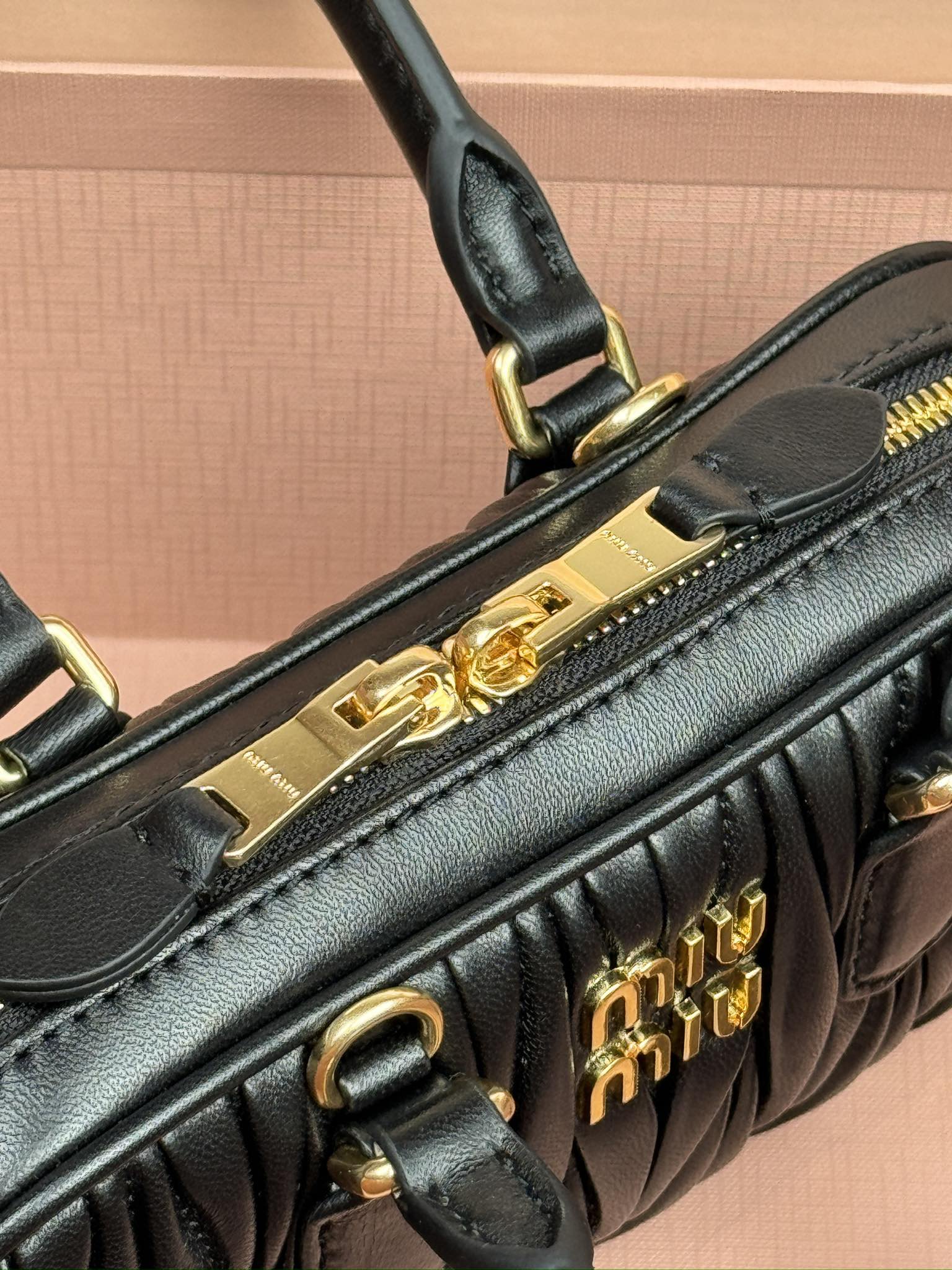 Bolsa miumiu