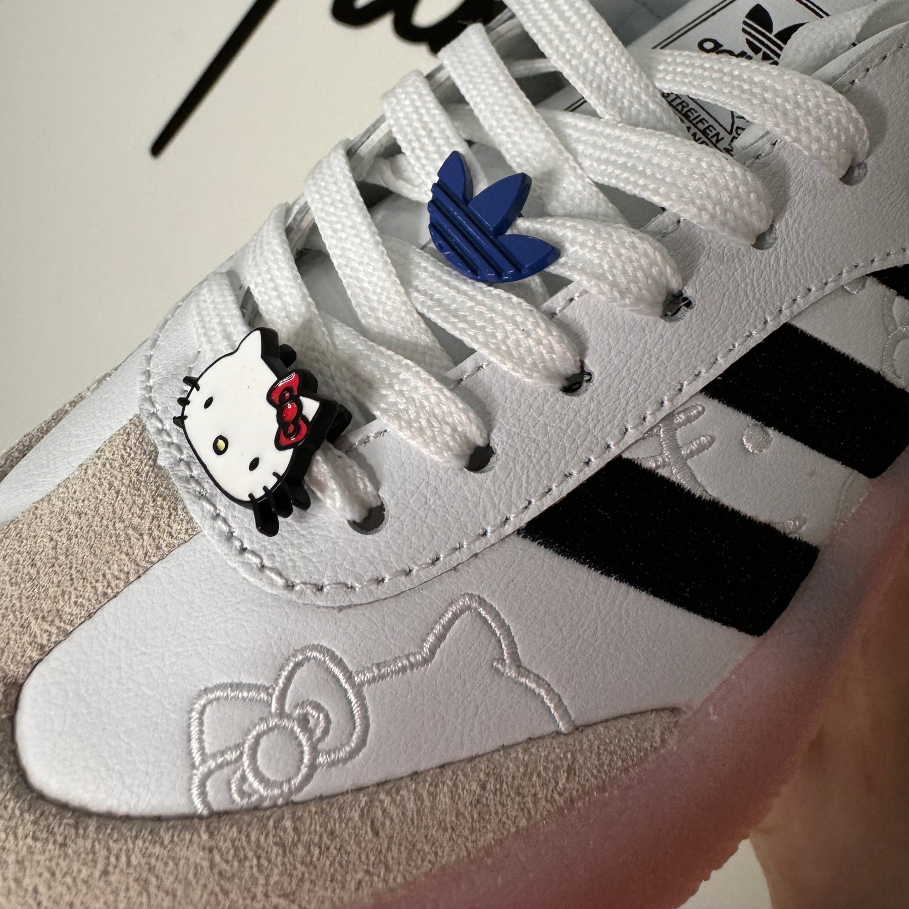 Adidas Samba Hello Kitty