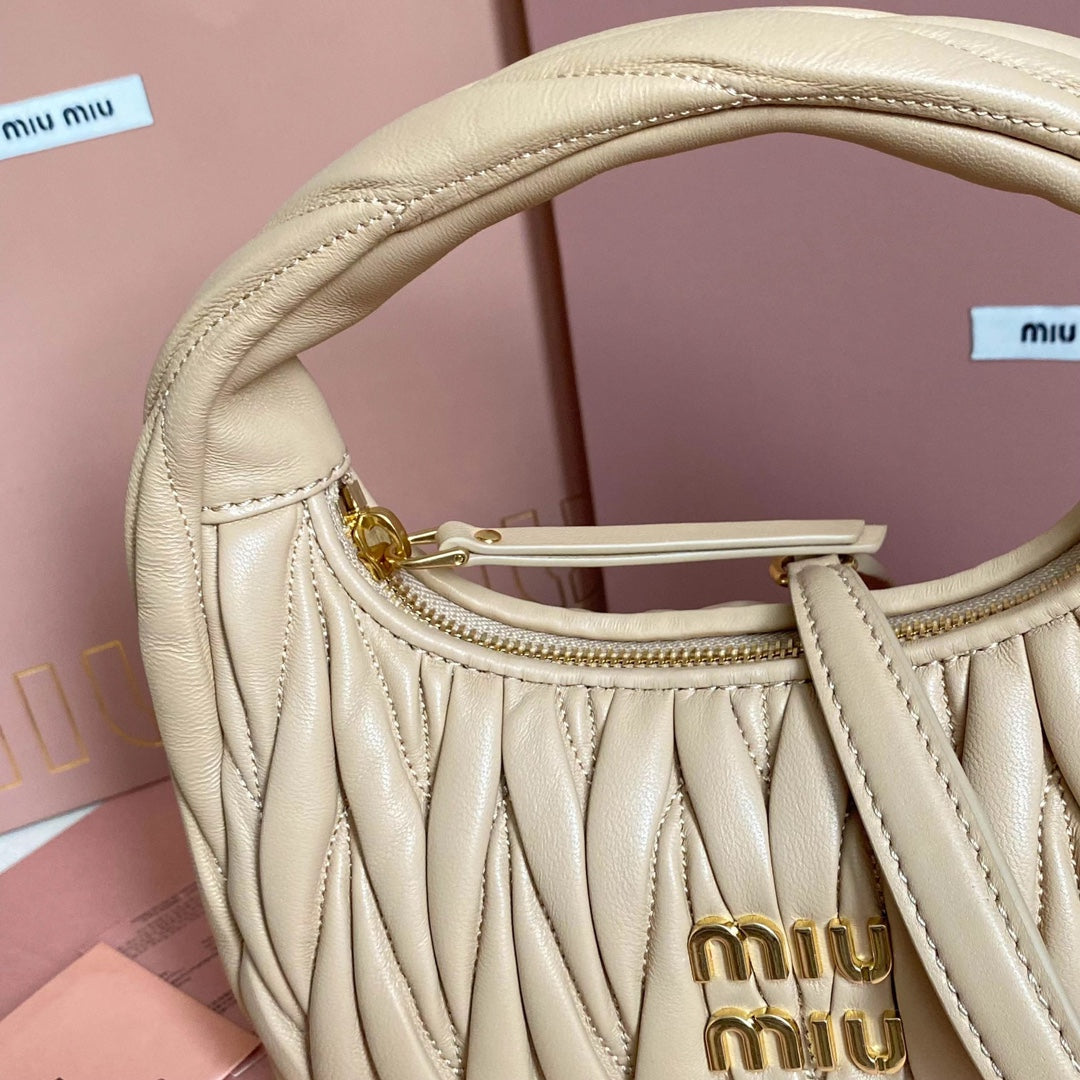 Bolsa miumiu