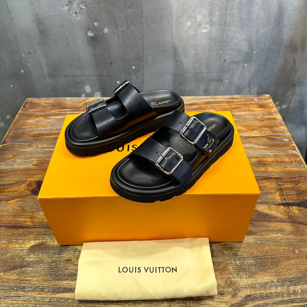 LOUIS VUITTON CHINELO Vintage Black