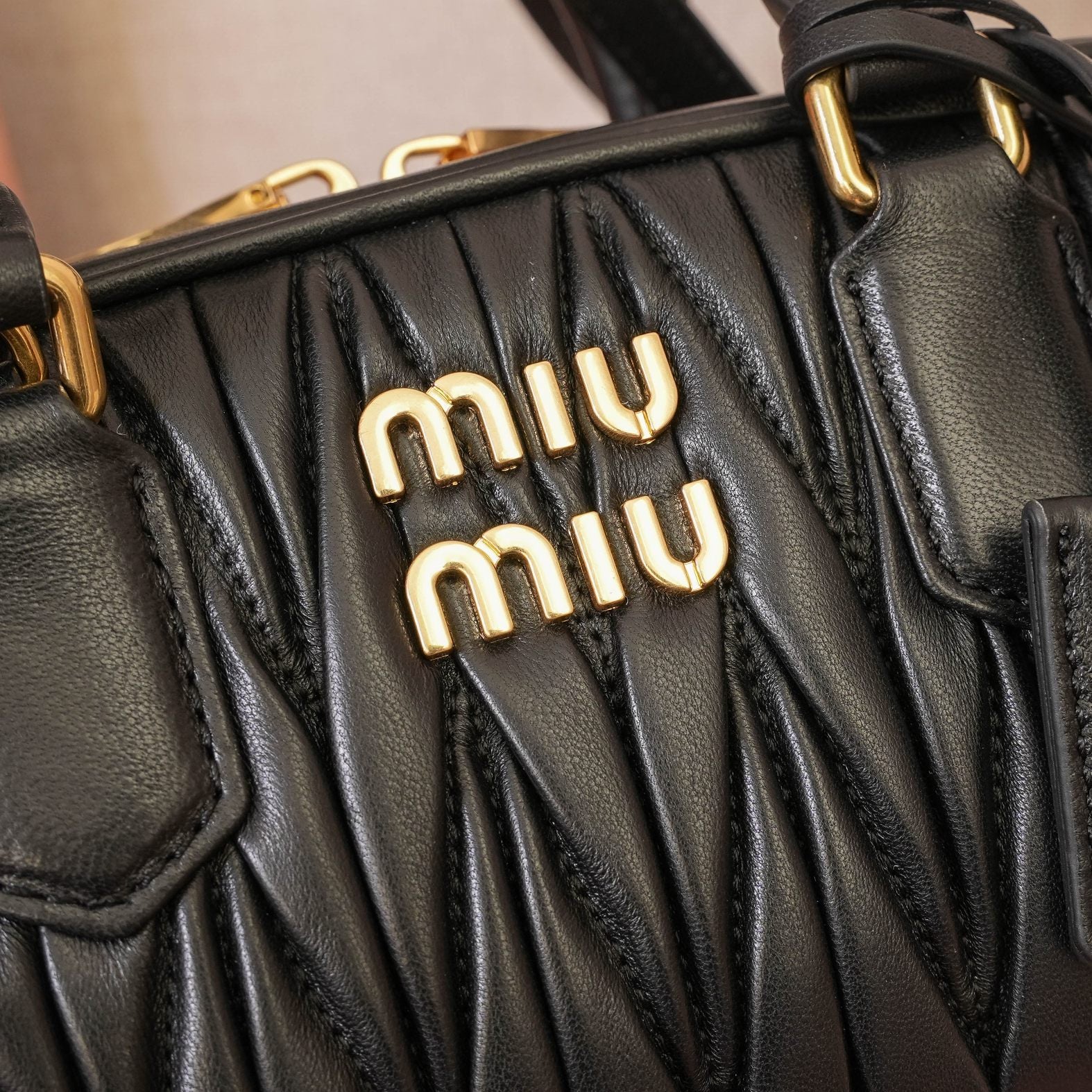 Bolsa miumiu
