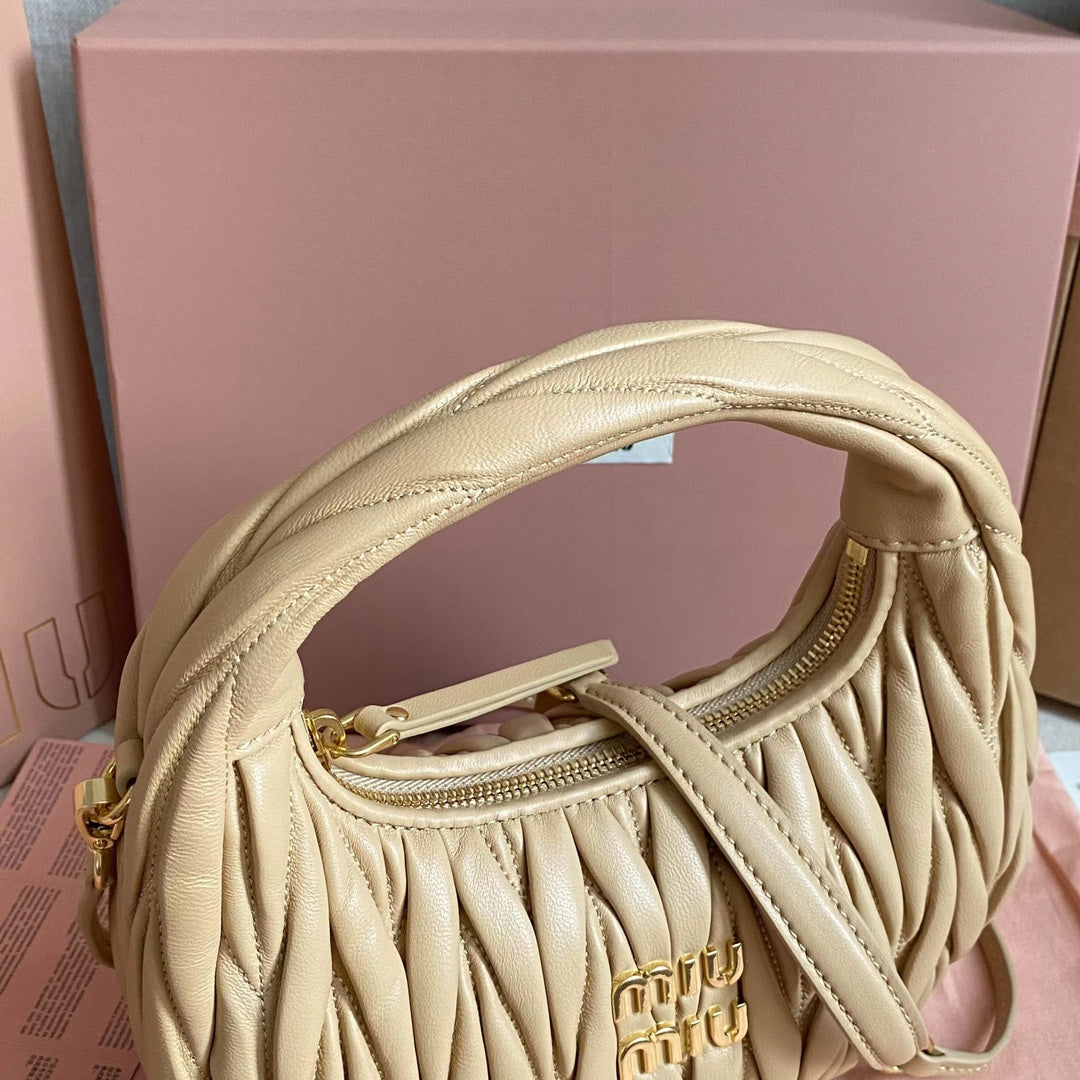 Bolsa miumiu