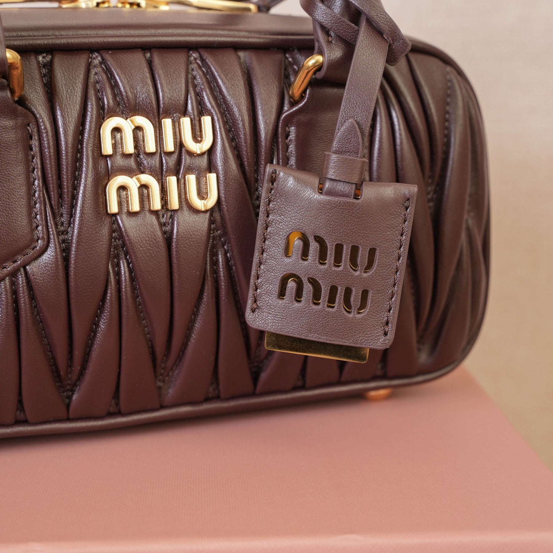 Bolsa miumiu