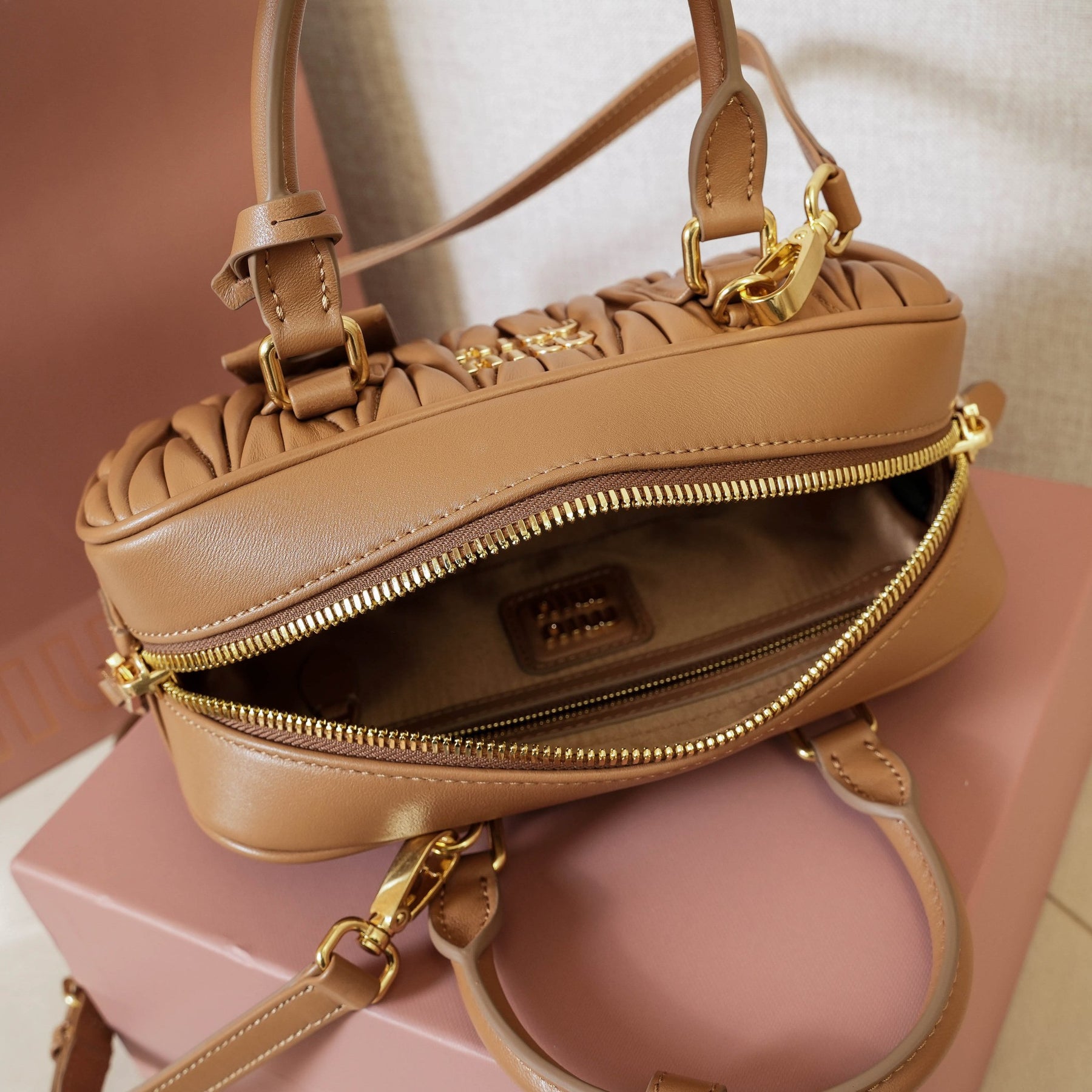 Bolsa miumiu