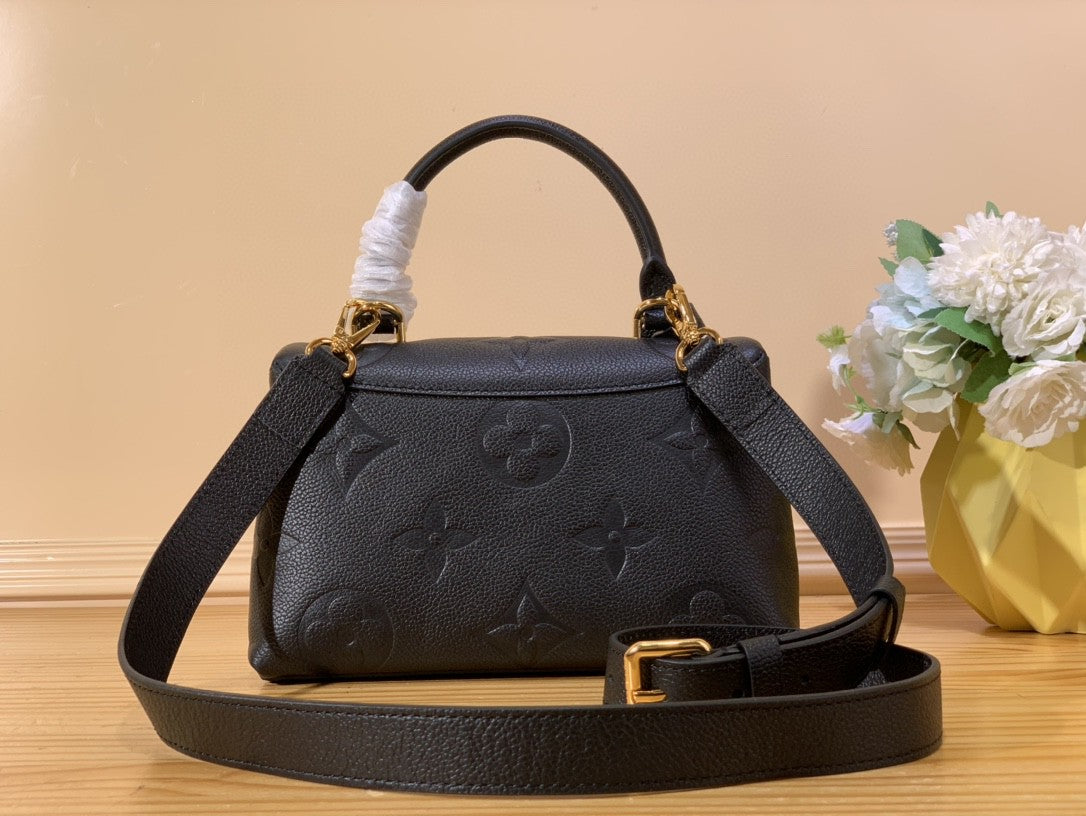 Louis Vuitton Bolsa Madeleine MM