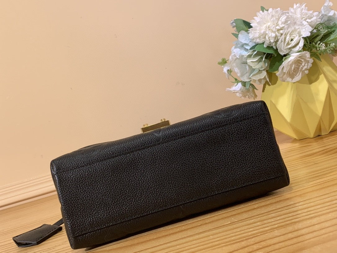 Louis Vuitton Bolsa Madeleine MM