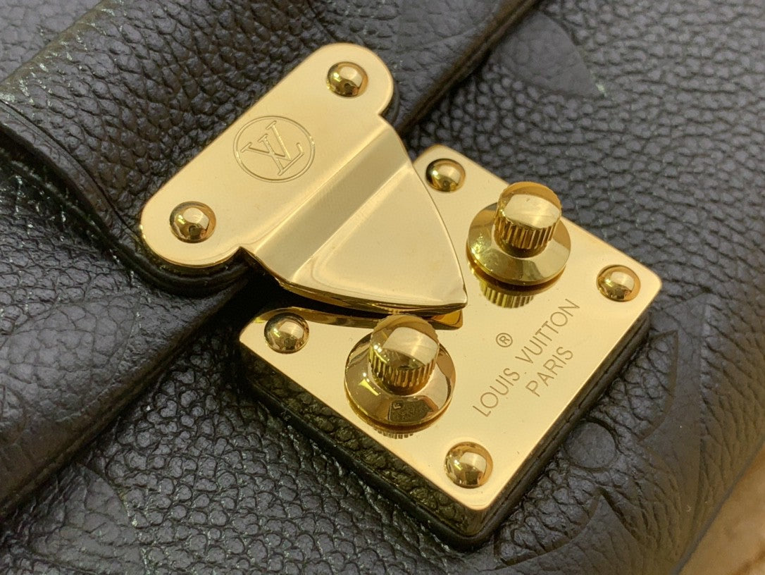 Louis Vuitton Bolsa Madeleine MM