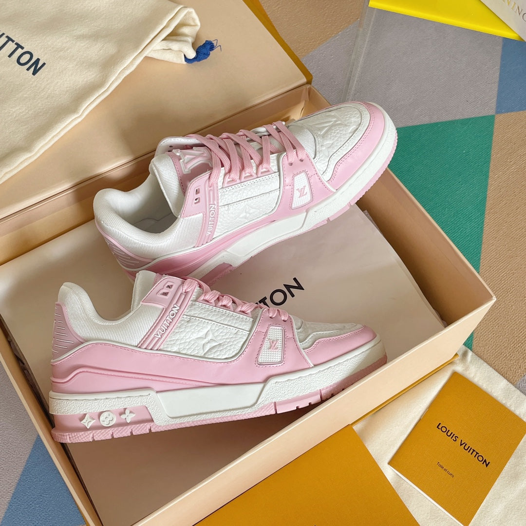 Lv Trainer