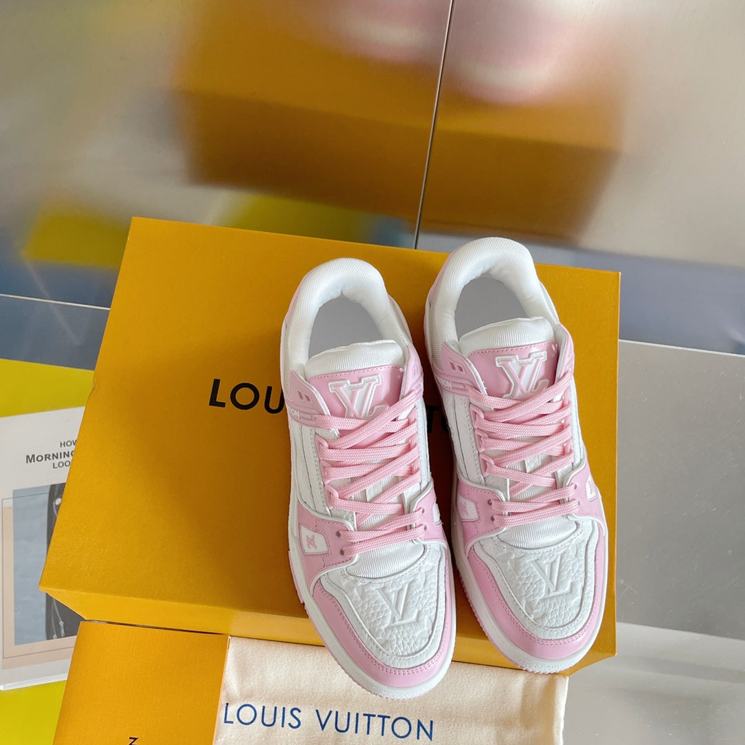 Lv Trainer