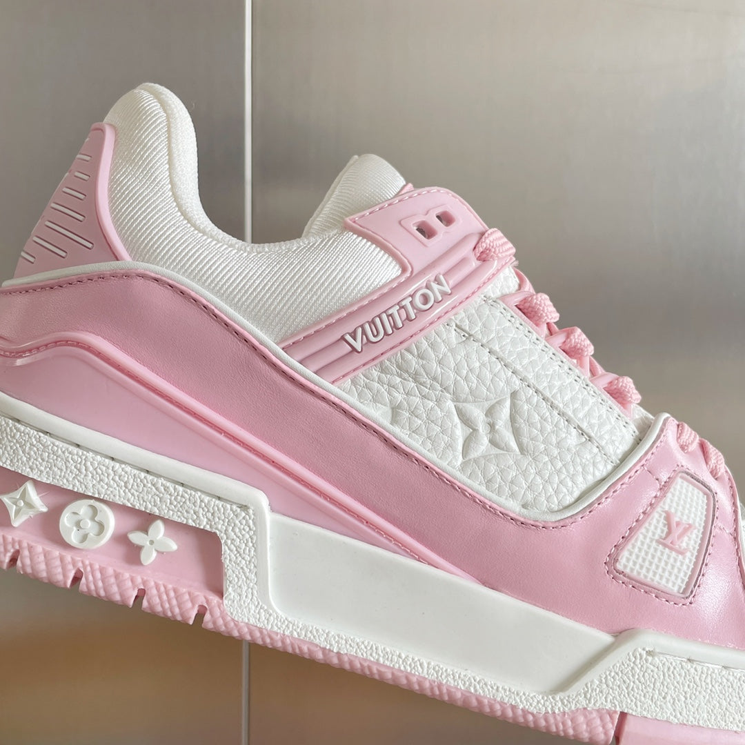 Lv Trainer