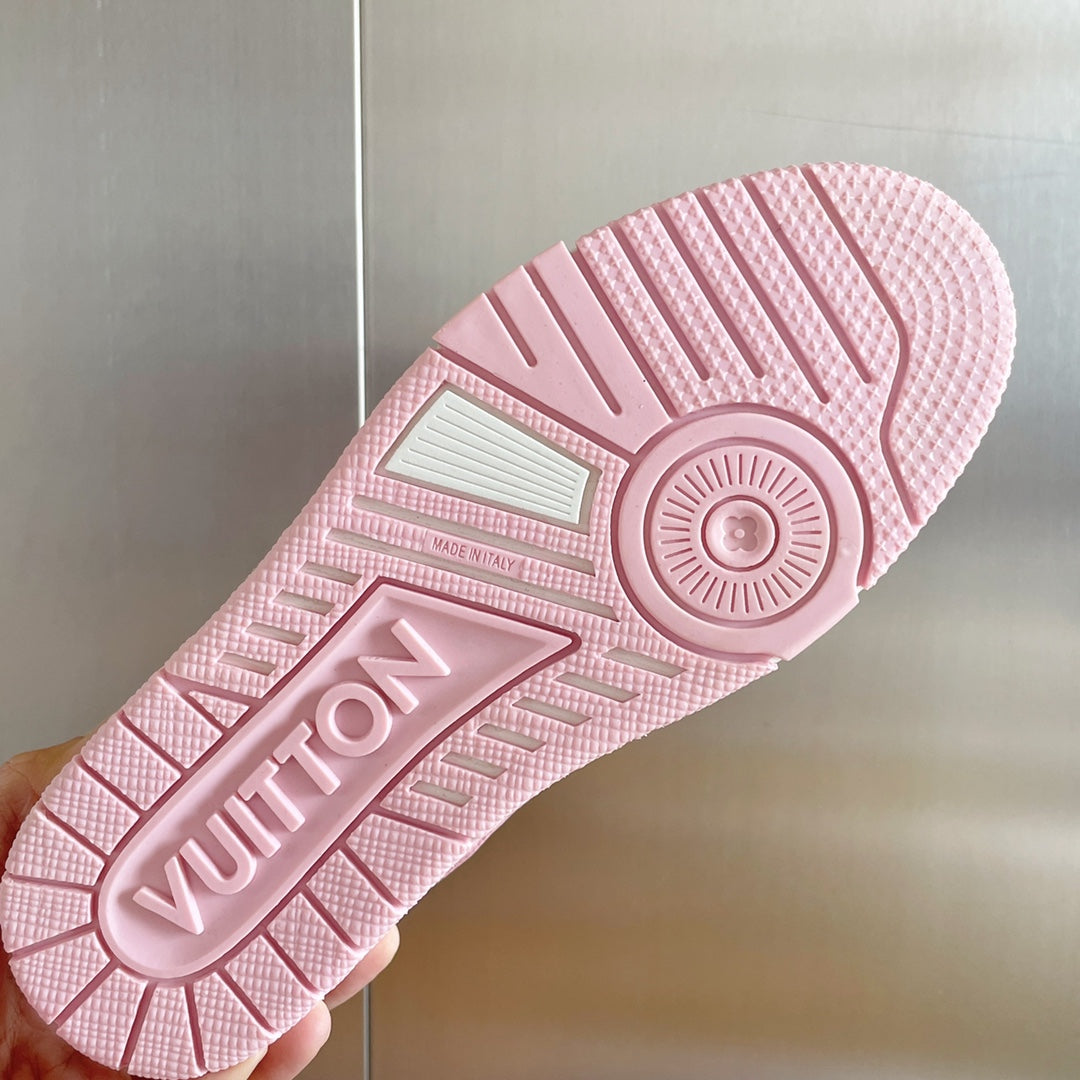 Lv Trainer