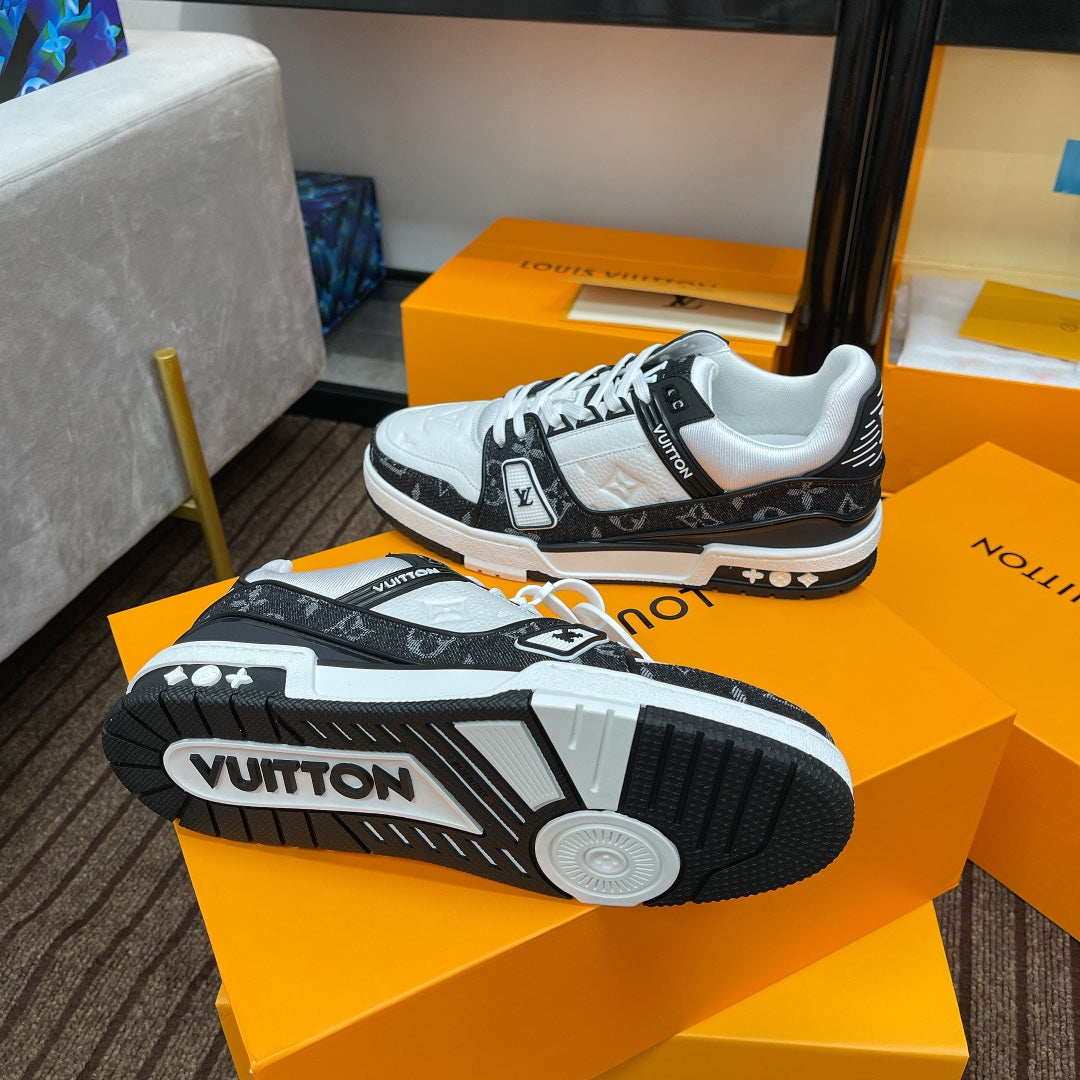 Lv Trainer