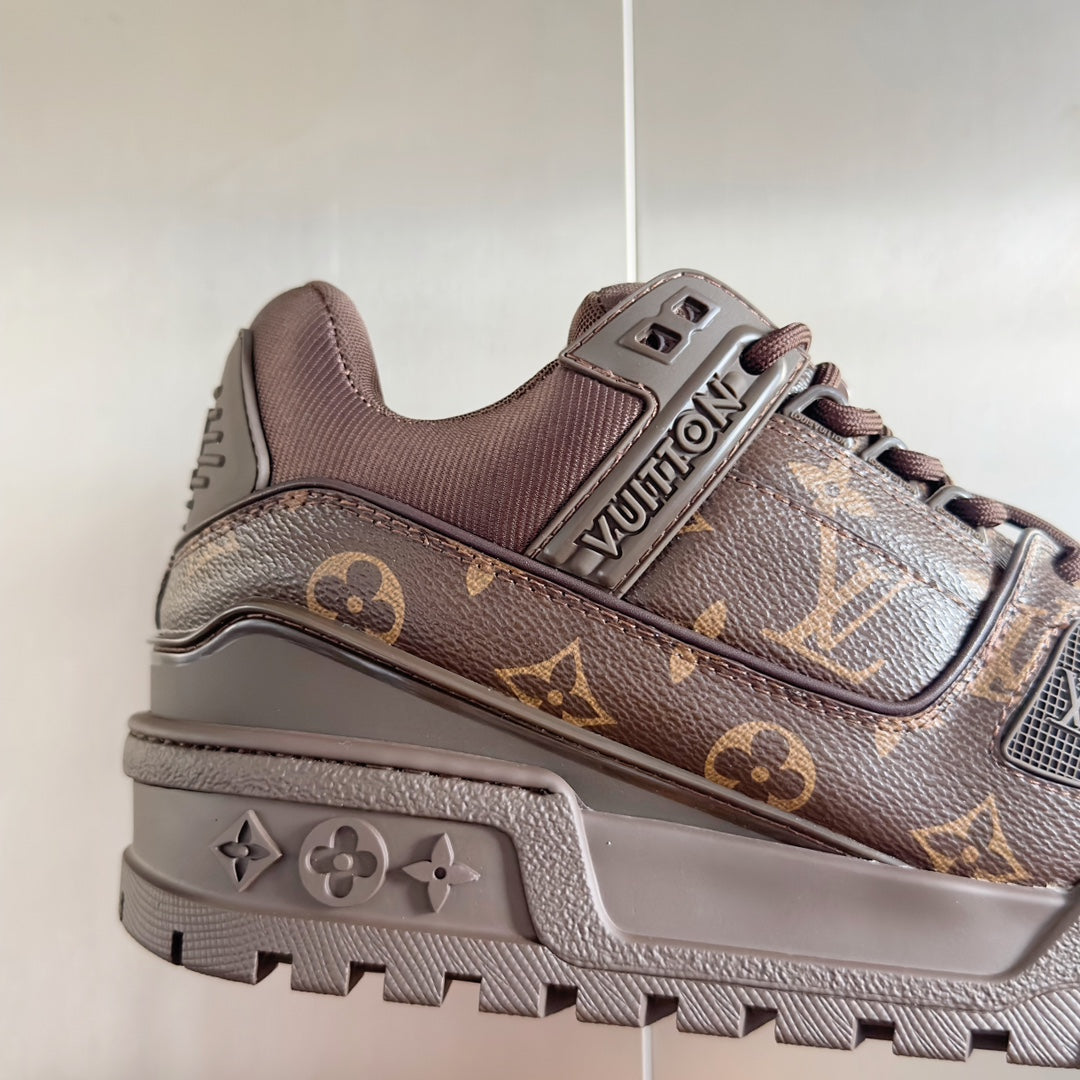 Lv Trainer Max