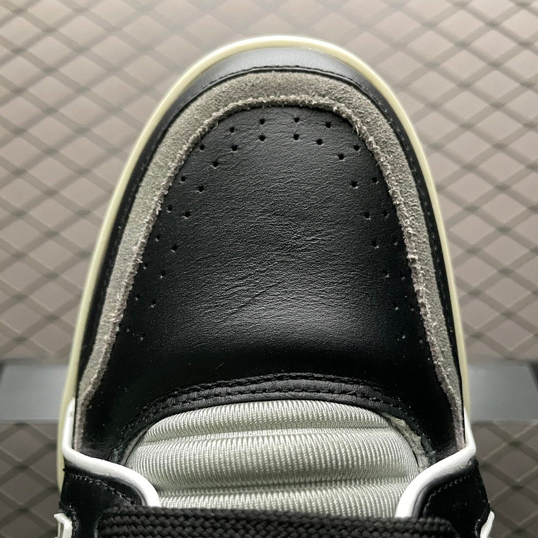 Lv Trainer