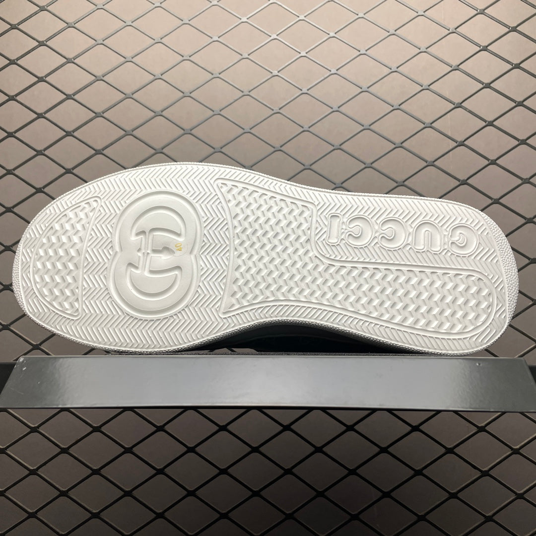 Gucci GG Supreme