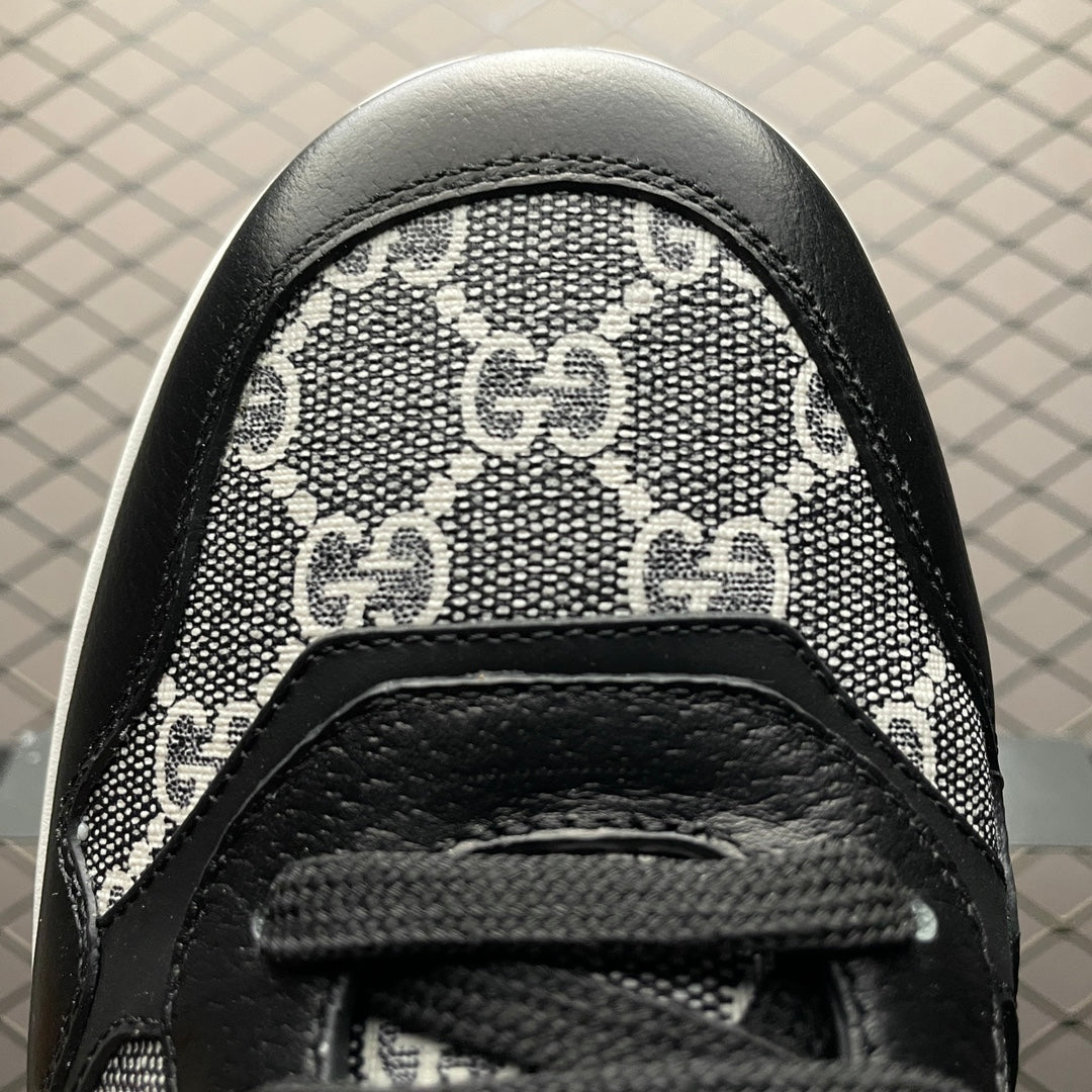 Gucci GG Supreme