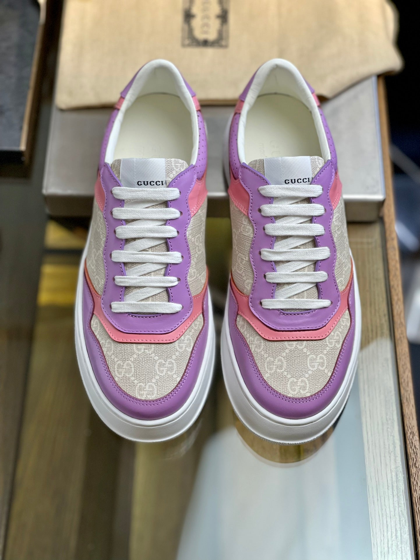 Gucci GG Supreme