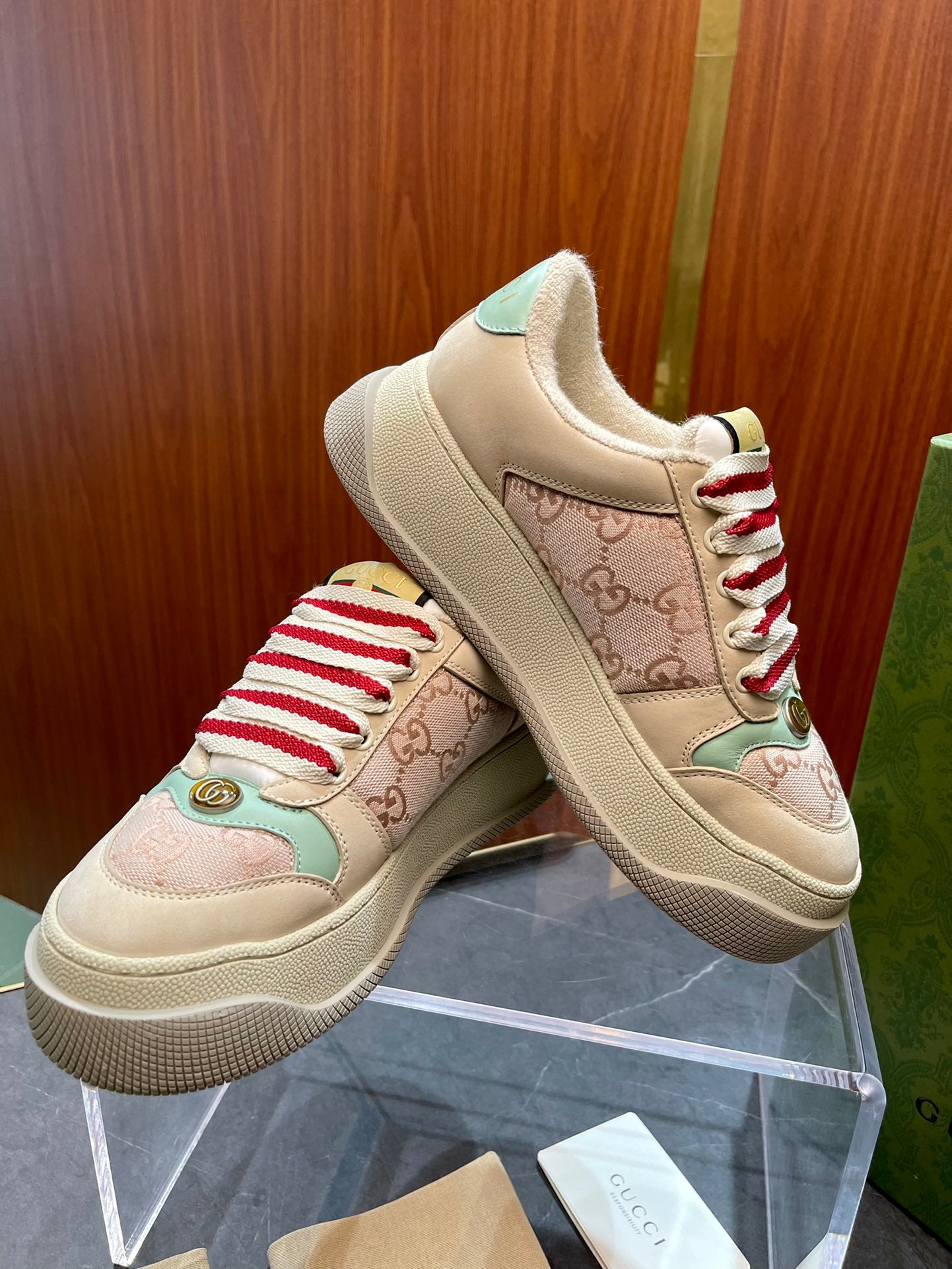 Gucci Screener Dirty