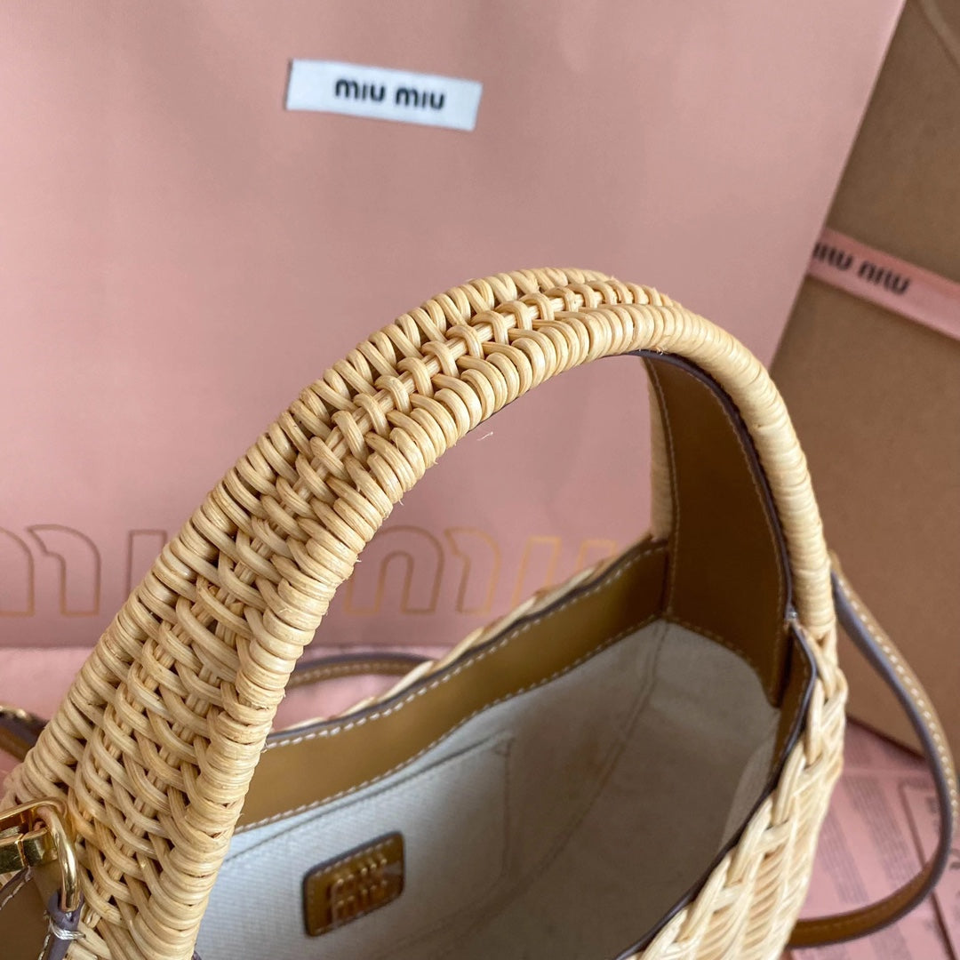 Bolsa miumiu
