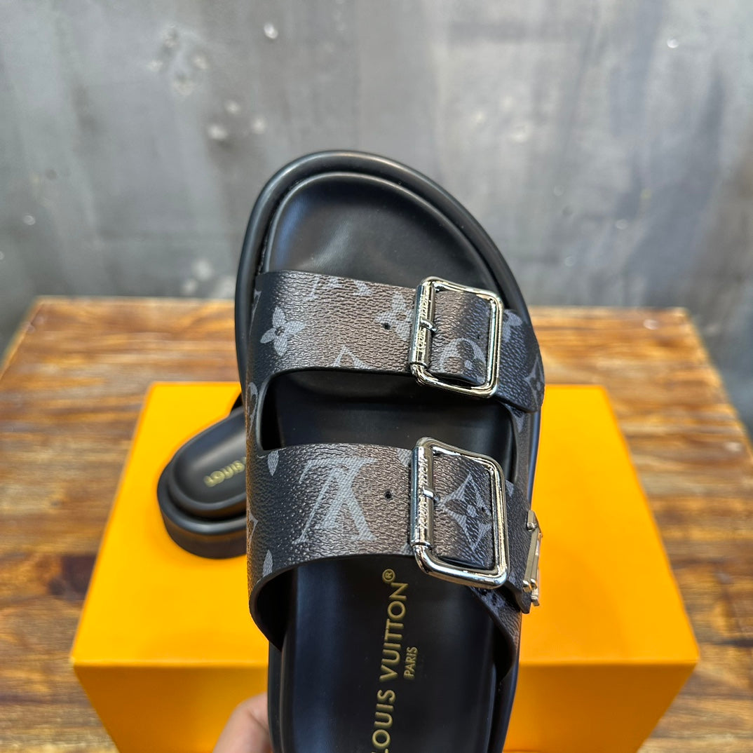 LOUIS VUITTON CHINELO Vintage