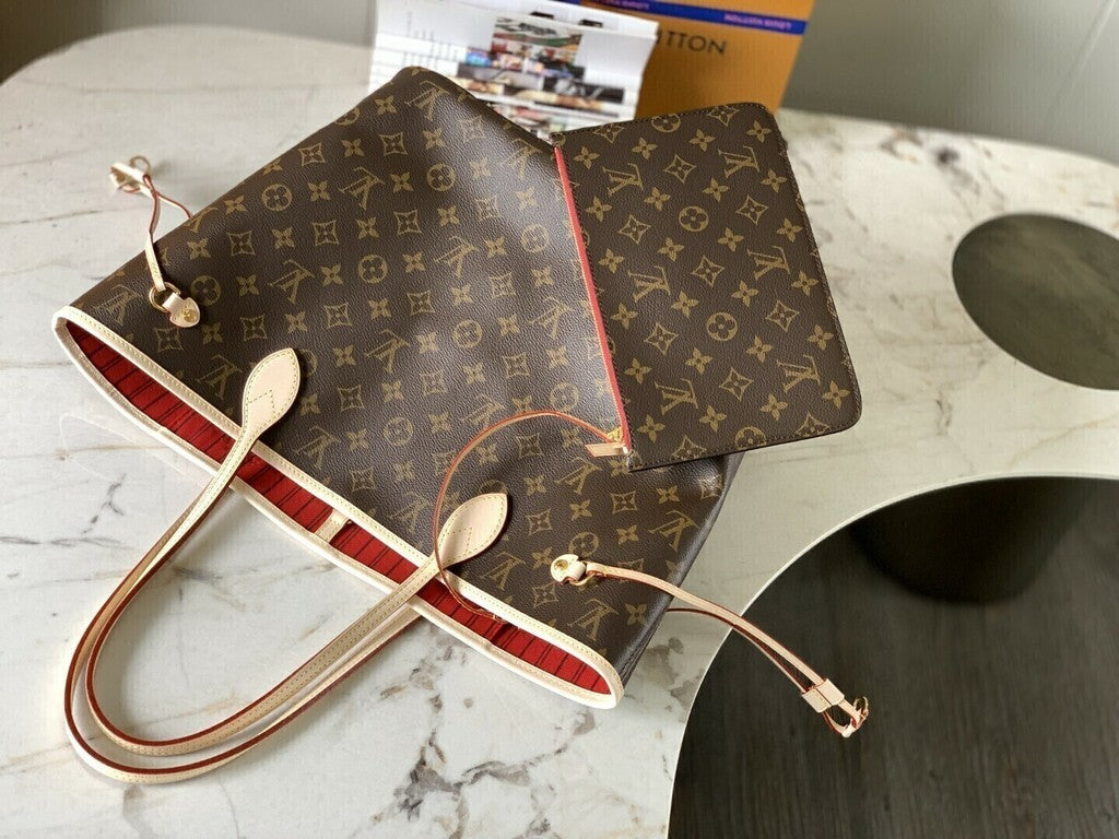 Louis Vuitton Neverfull Monogram MM Cerise Lining LV