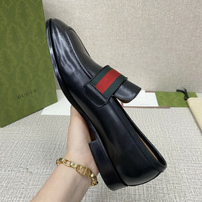 Gucci Plain Leather Loafers Black