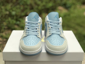 AIR JORDAN 1 LOW SE REVERSE ICE BLUE
