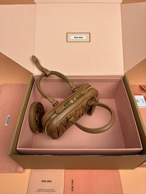 Bolsa miumiu