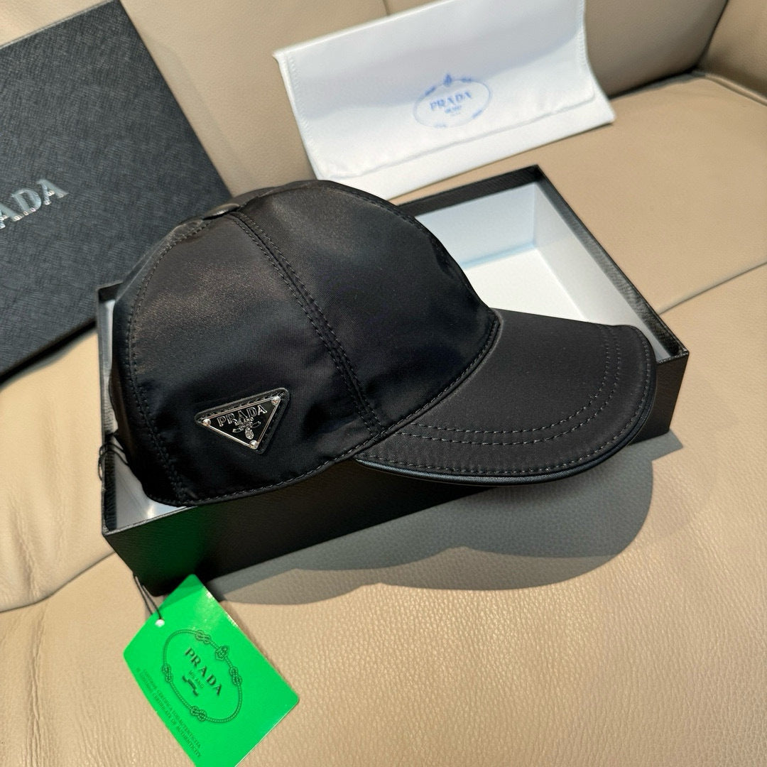 Cap Prada