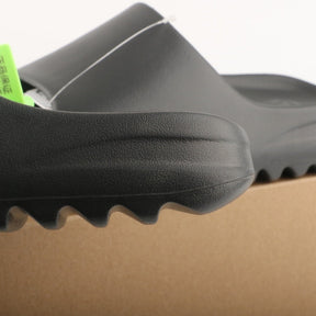 Adidas Yeezy Slide