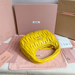 Bolsa miumiu