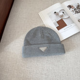 Gorro em lã Prada