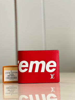 Carteira Louis Vuitton/Supreme