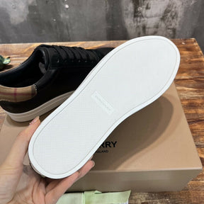 BURBERRY Vintage Check leather