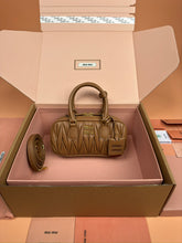 Bolsa miumiu