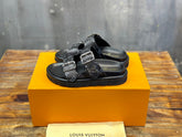 LOUIS VUITTON CHINELO Vintage