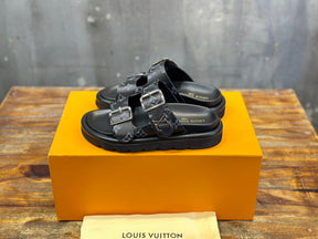 LOUIS VUITTON CHINELO Vintage