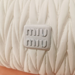 Bolsa miumiu