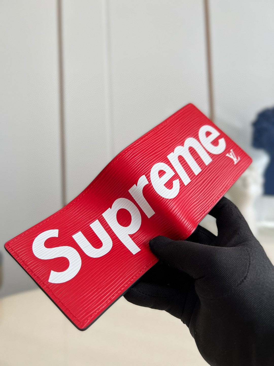 Carteira Louis Vuitton/Supreme