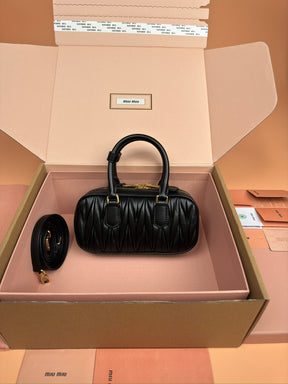 Bolsa miumiu